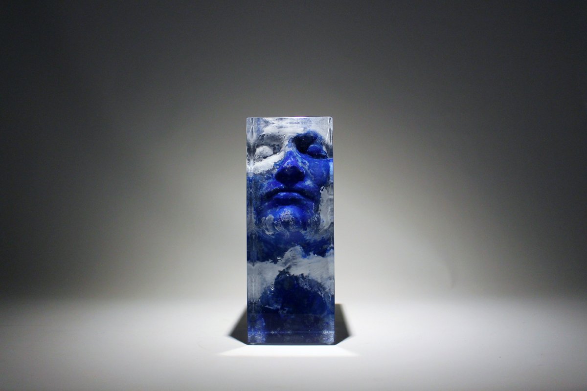 VOILE D&rsquo;ISIS XVIII